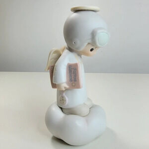 Trust In The Lord Precious Moment Figurine Vintage 1983 NEW in Packaging